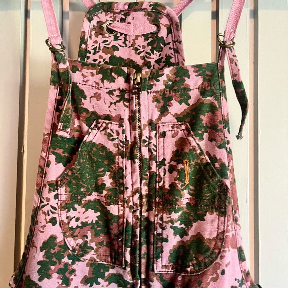 Anthropologie Camo Overalls (24, tall)